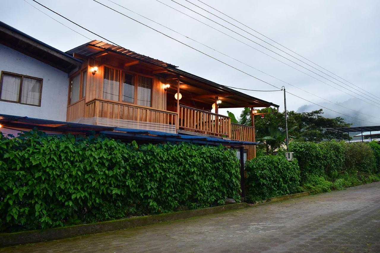 Hostal Los Farolitos มินโด ภายนอก รูปภาพ